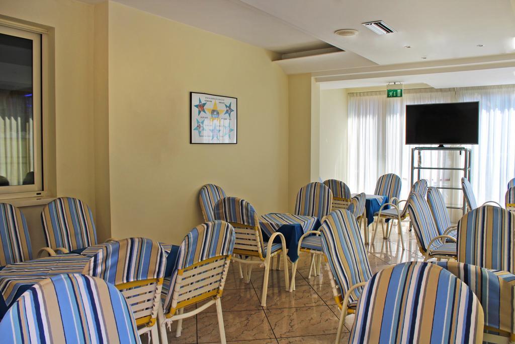 Hotel Royal Misano Adriatico Kültér fotó